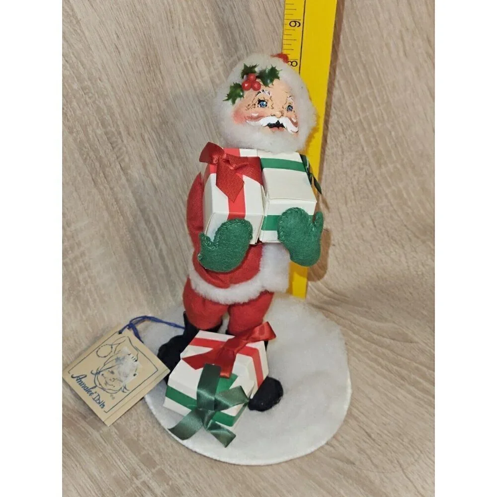 Vintage 1995 Annalee Dolls Santa Claus With Gift Boxes Figurine Christmas Decor